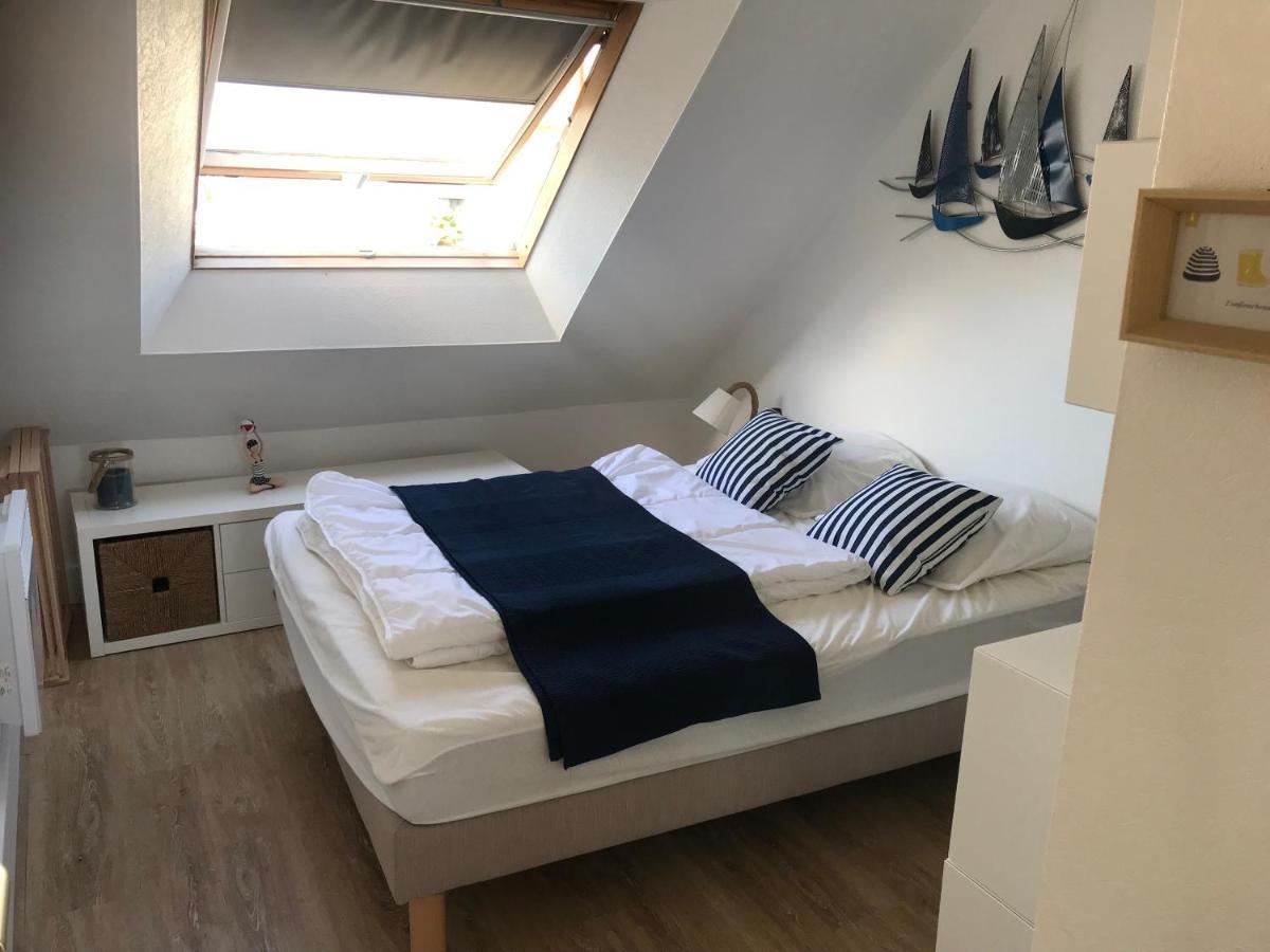 Ferienwohnung Tout A Pied ! T2 25M2 - Parking Prive - Wifi Larmor-Plage Exterior foto